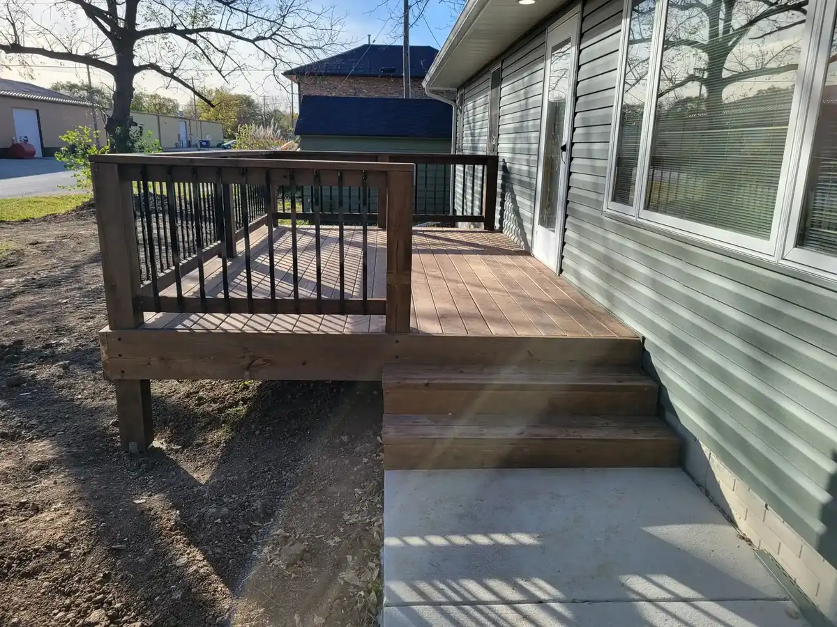 Quality deck construction detail in South Lincoln, NE